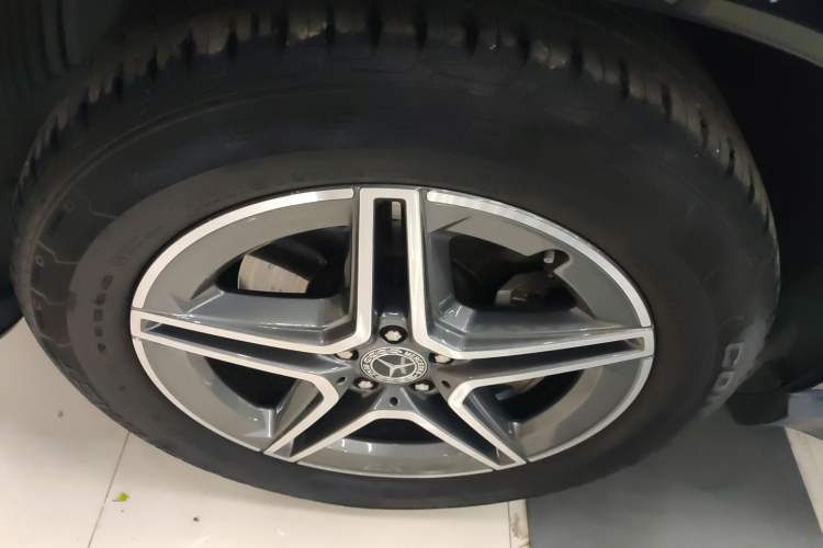 Used Mercedes-Benz GLE 2023 GLE 450 4MATIC Stylish Model