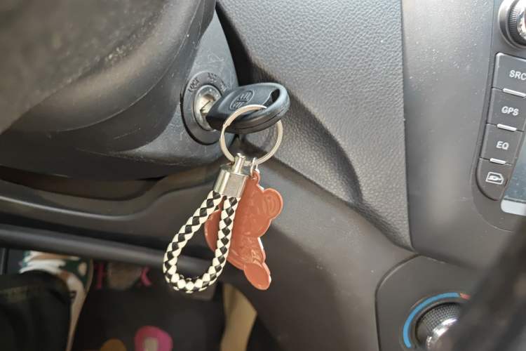 Used FAW Weizhi V5 2013 1.5L Manual Entry-Level Model China IV Standard Vehicle Key