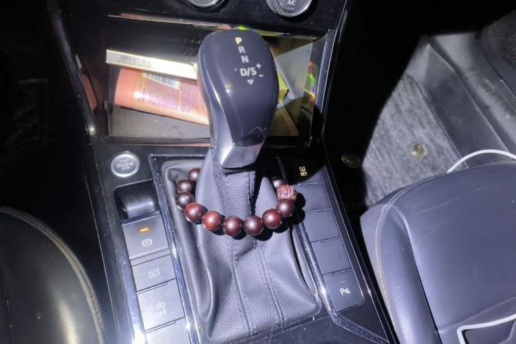 Used Volkswagen Passat 2020 330TSI Elite Edition China VI
