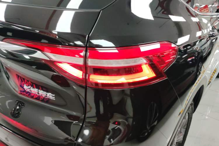 Used Haval F7 2019 1.5T Two-Wheel Drive i-Type China V Standard
