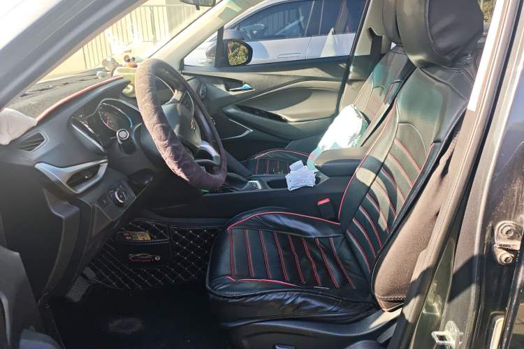 Used Chevrolet Orlando 2019 Redline 530T Automatic Enjoyment Version (5+2 Seating) China VI
