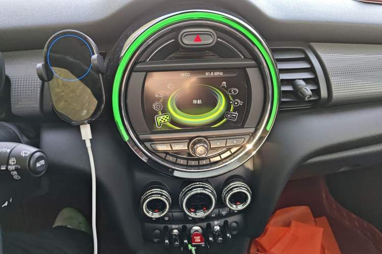 Used MINI 2014 1.5T COOPER Excitement