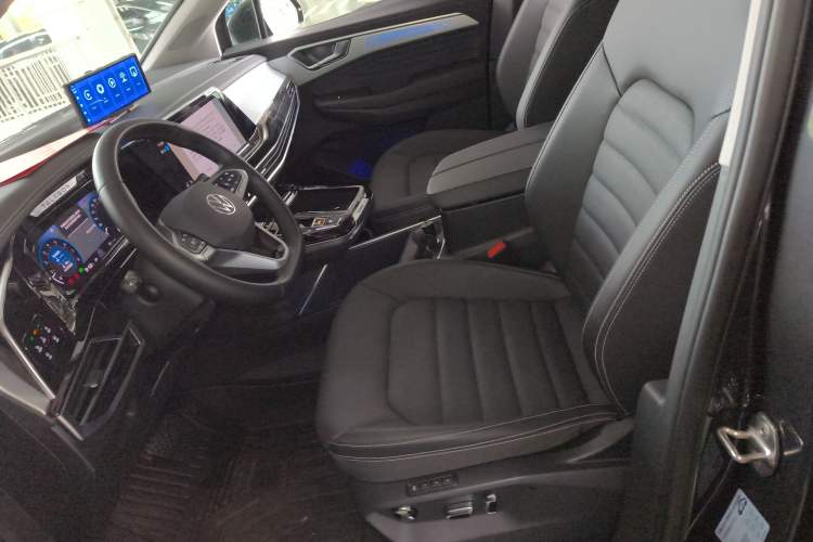 Used Volkswagen Talagon 2023 Facelift 380TSI All-Wheel-Drive Luxury Jiajing Pro 6-Seater Left Front Seat