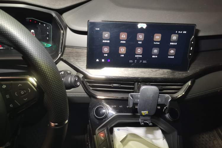 Used Lynk & Co 06 2020 1.5T JinPro model