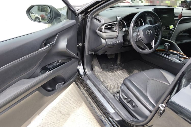 Used Toyota Camry 2021 2.0G Luxury Edition