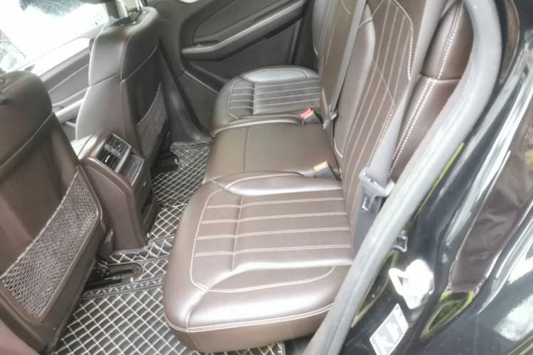 Used Mercedes-Benz GLE 2016 GLE 300 d 4MATIC Left Rear Seat