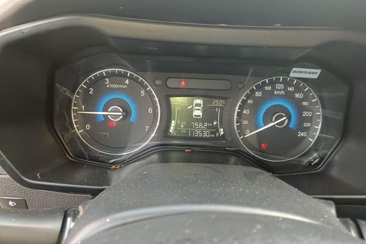 Used Dongfeng Fengon 580 2017 1.8L Manual Comfort Model Instrument Cluster