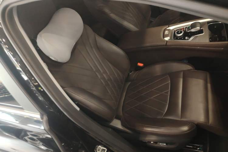 Used Chery Tiggo 8 PRO 2024 Champion Edition 390T Four-Wheel Drive Peak Version 5 Seats Right Front Seat