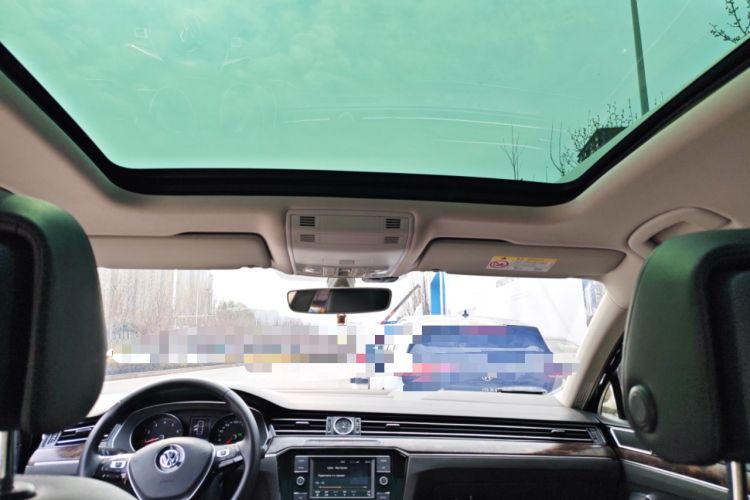 Used Volkswagen Magotan 2018 Facelift 330TSI DSG Luxury Model Headliner