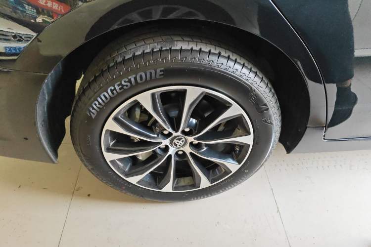 Used Toyota Avalon 2023 2.0L Premium Edition