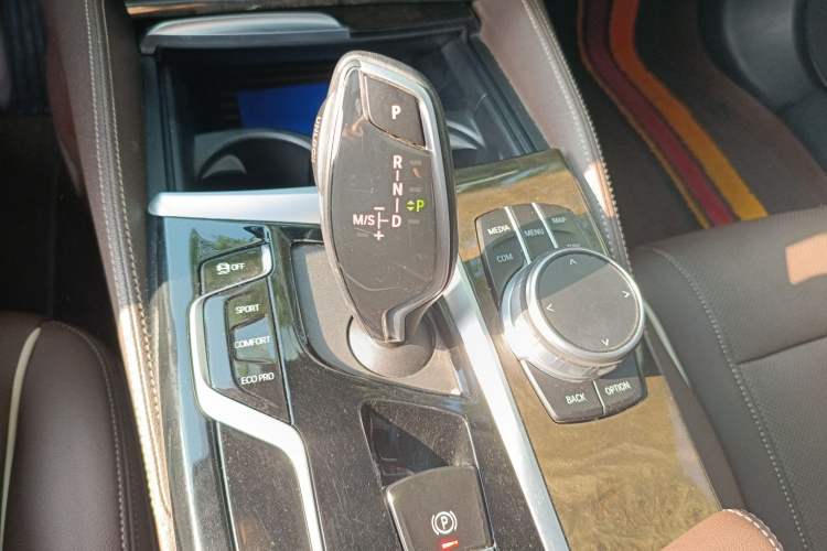 Used BMW 5 Series 2021 Updated Version 525Li Luxury Package