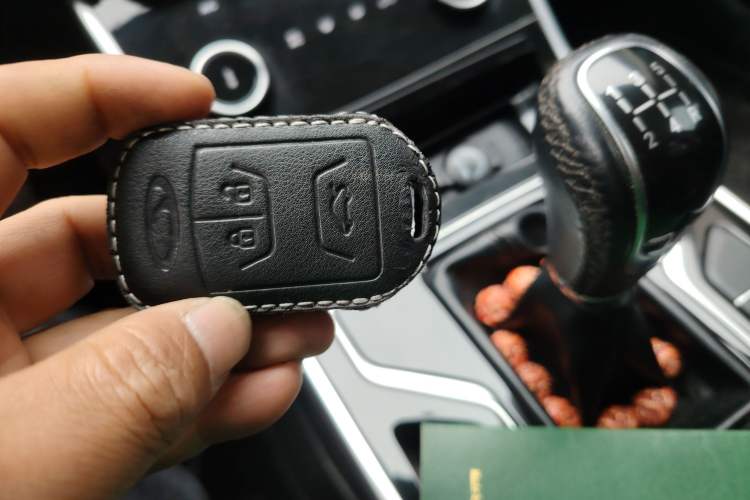 Used Chery Arrizo GX 2018 1.5T Manual Version Emission Standard China V
