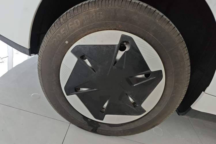 Used Geometry G6 2024 500KM Comfort Plus Version
