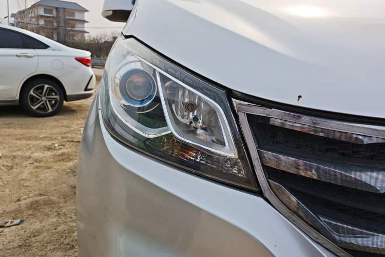 Used SAIC MAXUS G10 2016 2.0T Automatic Elite Edition