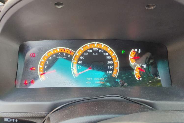 Used BYD F3 2015 Energy-Saving Edition 1.5L Automatic Luxury Model