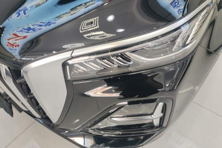 Used Hongqi HS5 2023 2.0T Qixiang Pro Edition