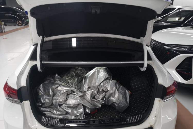 Used Buick GT 2021 Revised Version Flagship 1.5L Automatic Elite Edition Trunk