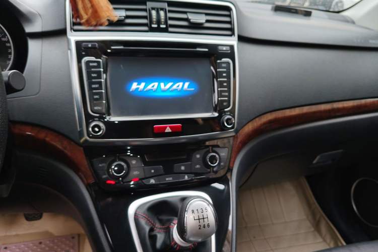 Used Haval H6  Audio And AC Panel