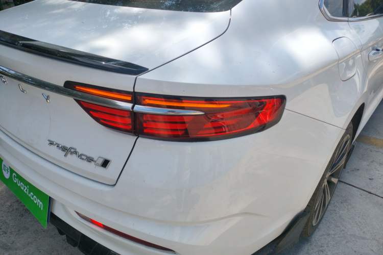 Used Geely Auto Preface 2025 Dongfang Yao 1.5TD Kunlun Edition

