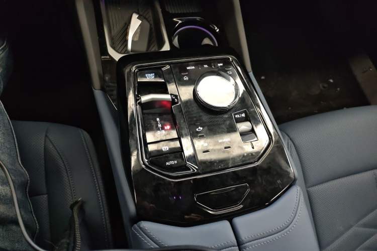 Used BMW i5 2025 eDrive 40L M Sport Package
