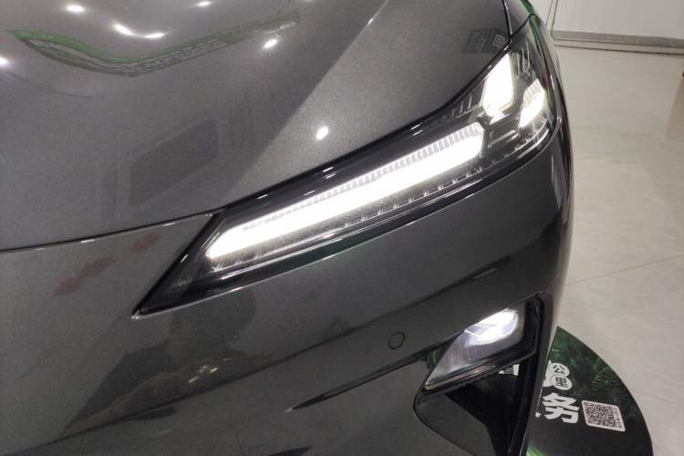 Used Deepal L07 2024 230Max Qiankun Intelligent Driving ADS SE Range-Extended Version Left Front Headlight