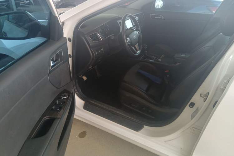 Used Hyundai Mistra 2016 1.8L Automatic Deluxe DLX Model
