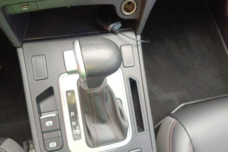 Used Haval H6 Coupe 2019 1.5T Automatic Two-Wheel Drive Ultra-Luxury Smart Connectivity Version China V Emission Standard
