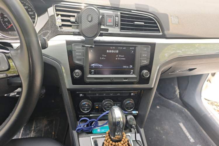 Used Volkswagen Lamando 2015 280TSI DSG Comfort Edition
