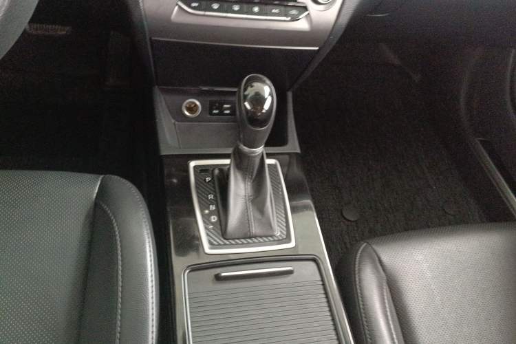 Used Hyundai Mistra 2017 1.8L Automatic Smart GLS China V Standard Gear Lever