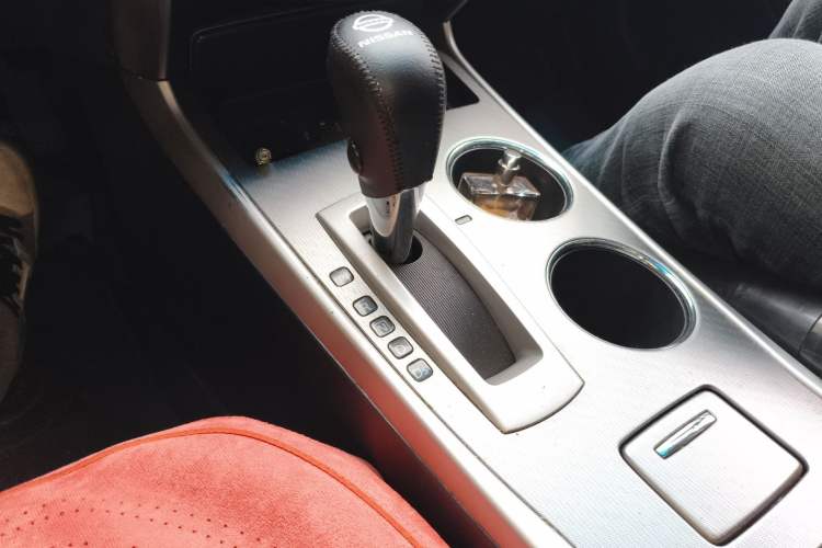 Used Nissan Teana 2016 2.0L XL Comfort Edition Gear Lever