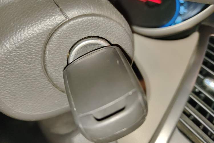 Used Chevrolet Cruze 2015 1.5L Classic SL MT
