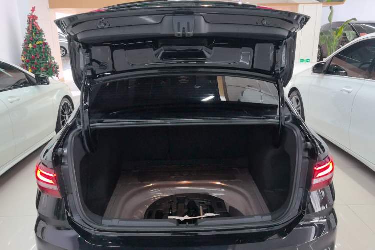 Used Volkswagen Lavida 2023 Revised Version 1.5L Automatic 5 Millionth Edition
