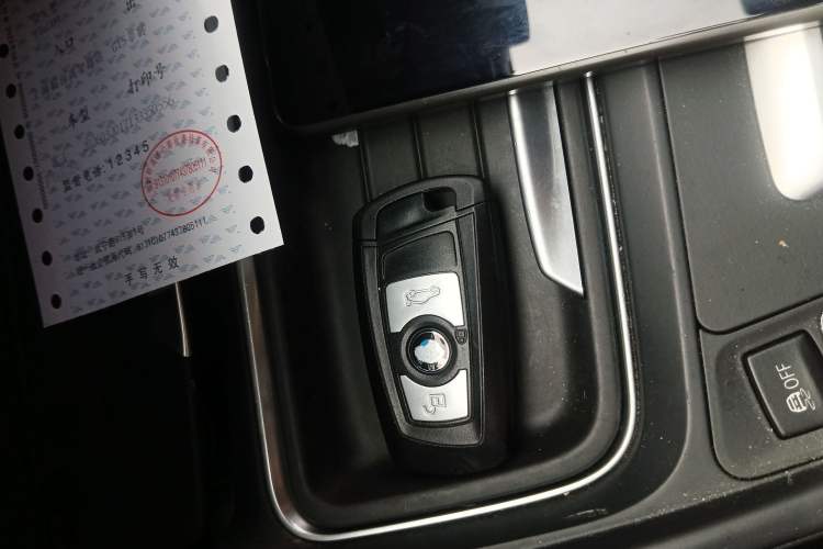 Used BMW 3 Series 2015 320Li Luxury Edition Fashion Model