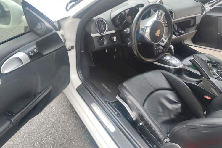 Used Porsche Cayman 2012 Cayman Black Edition 2.9L Driver Seat