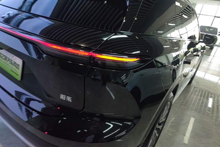 Used Nio ES6 2024 75 kWh Right Rear Taillight