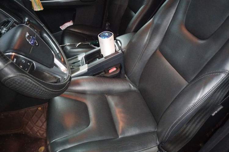 Used Volvo XC60 2014 T5 Zhiyi Edition
