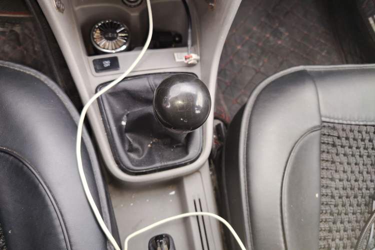 Used Volkswagen Santana 2016 1.6L Manual Fashion Edition Gear Lever