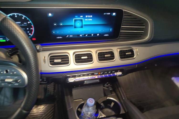 Used Mercedes-Benz GLE AMG 2020 AMG GLE 53 4MATIC+ Audio And AC Panel