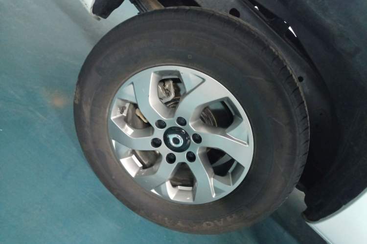 Used Great Wall King Kong Poer 2024 2.0T Automatic 8AT Diesel 4x4 Elite Flatbed Exterior 5