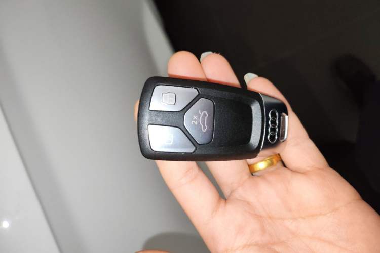 Used Audi Q5L 2025 quattro 45th Anniversary Edition 45 TFSI Luxury Dynamic Model