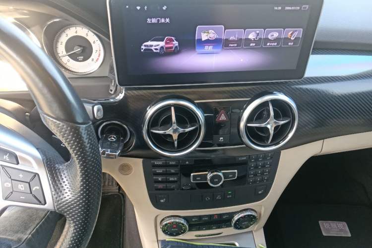 Used Mercedes-Benz GLK-Class 2015 GLK 260 4MATIC Fashion Edition Ultimate Version