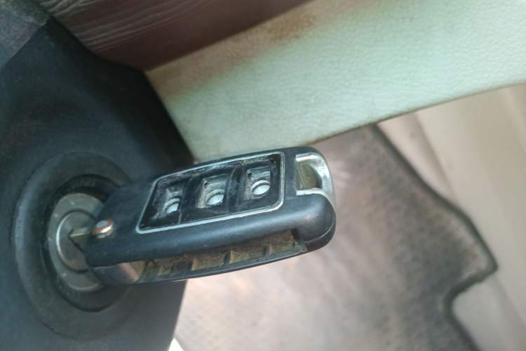 Used FORTHING Lingzhi 2019 M5L 1.6L 7-Seater Base Model China VI Standard