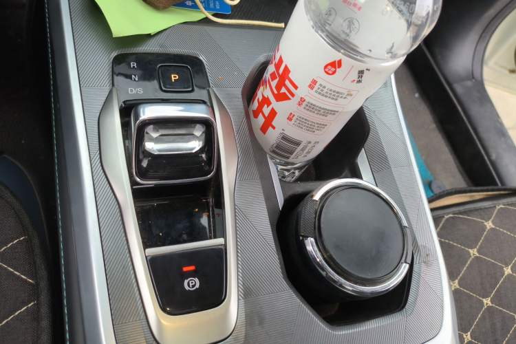 Used GAC Trumpchi GS3 2023 Shadow Speed 270T Enjoyment Edition Gear Lever