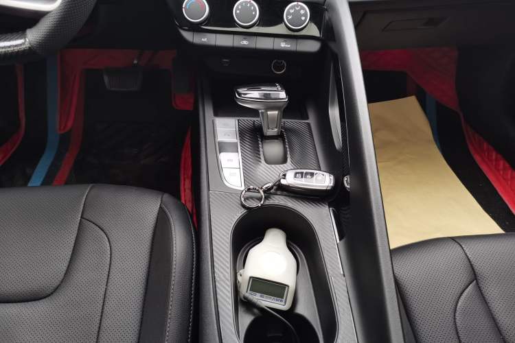 Used Hyundai Elantra 2023 1.5L CVT GLX Elite Edition
