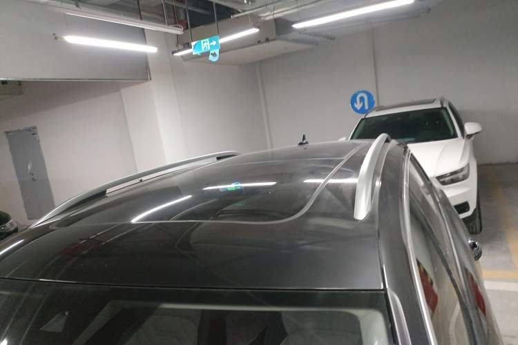 Used Volkswagen Tayron 2024 300TSI Two-Wheel-Drive Luxury Plus Advanced Version
