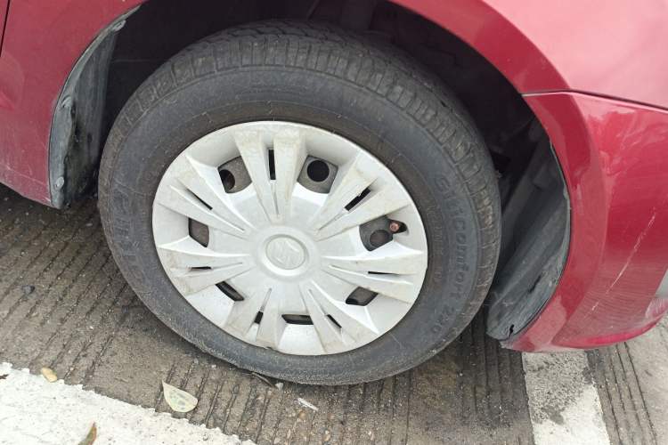 Used Suzuki Swift 2013 1.3L Manual Value Edition