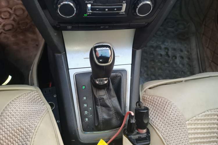 Used Skoda Octavia 2014 1.6L Automatic Yijun Edition