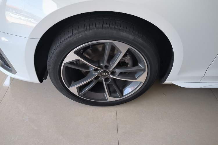 Used Audi A4L 2023 40 TFSI Fashion Dynamic Model