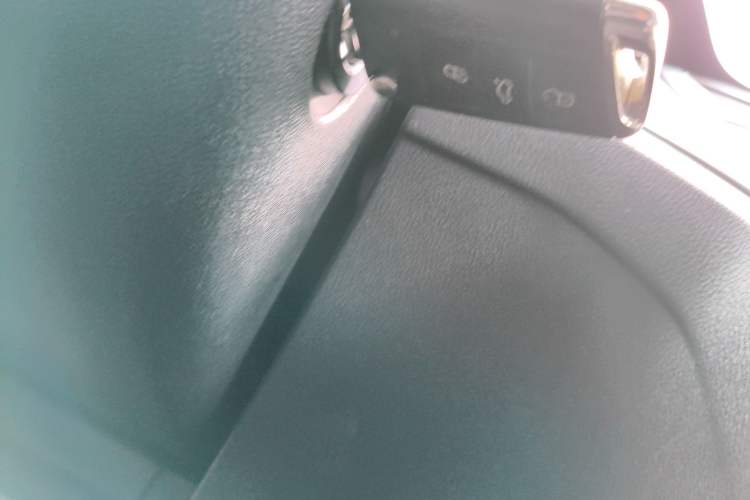 Used Volkswagen Lamando 2017 230TSI DSG Fashion Edition
