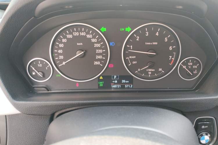 Used BMW 3 Series GT 2017 320i Sport Edition